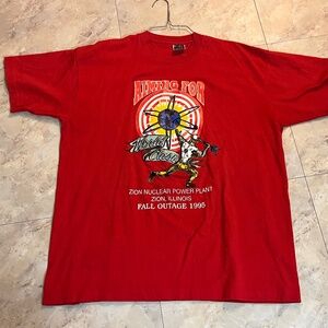 Vintage 1995 Red Nuclear Power Plant Tshirt  XL Zion Illinois RARE Union Worker